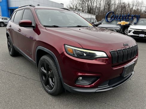 Used 2019 Jeep Cherokee Latitude Plus image 1