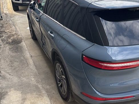 Used 2025 Lincoln Corsair FWD w/ Equipment Group 101A image 13