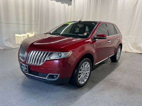 Used 2013 Lincoln MKX AWD image 1