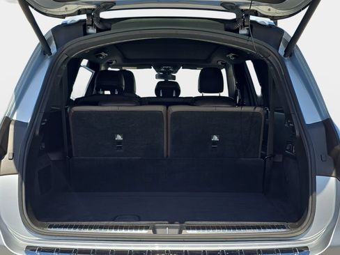 Used 2022 Mercedes-Benz GLS 450 4MATIC image 18