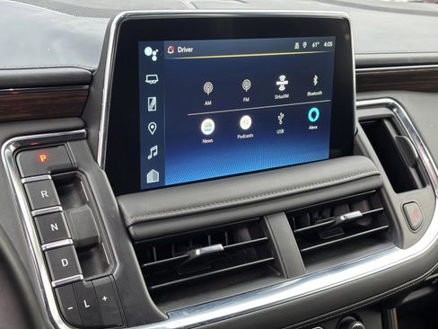 Used 2024 Chevrolet Suburban High Country w/ Max Trailering Package image 12