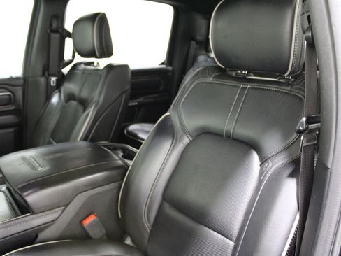 Used 2020 RAM 1500 Limited w/ Black Appearance Package image 5