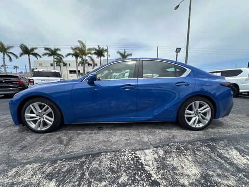 Used 2024 Lexus IS 300 w/ Comfort Package RWD image 8
