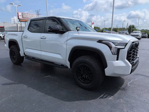 Used 2024 Toyota Tundra Limited w/ TRD Off-Road Package AWD/4WD image 7