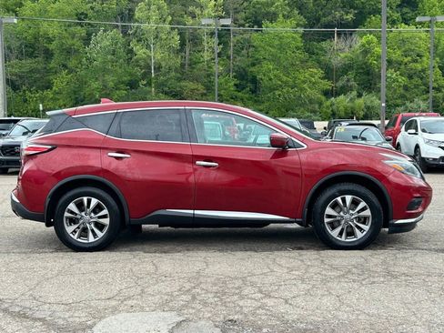 Used 2018 Nissan Murano S AWD/4WD image 3