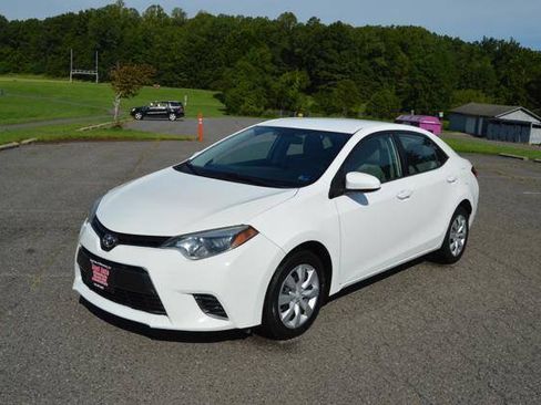 Used 2015 Toyota Corolla LE FWD image 50