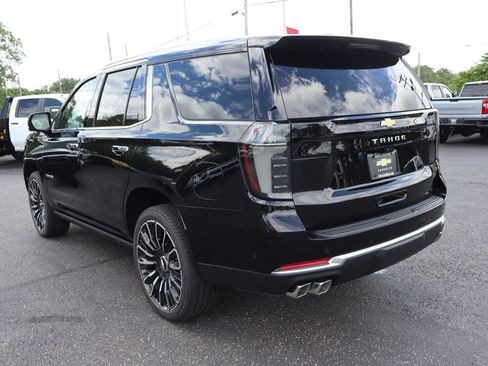 New 2026 Chevrolet Tahoe High Country AWD/4WD image 3