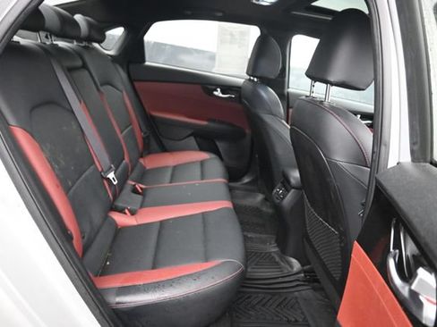 Used 2020 Kia Forte EX w/ EX Special Edition FWD image 6