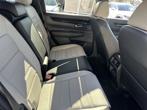 Used 2024 Honda CR-V Sport Touring image 13