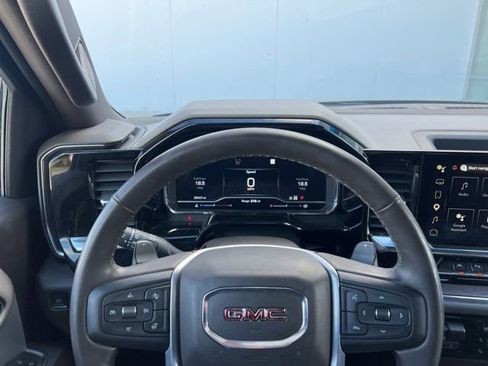 Certified 2023 GMC Sierra 1500 SLT w/ SLT Premium Plus Package AWD/4WD image 17