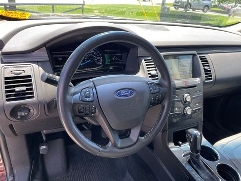 Used 2018 Ford Flex SEL w/ Equipment Group 202A AWD/4WD image 11