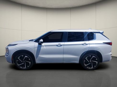 Used 2022 Mitsubishi Outlander SEL FWD image 4