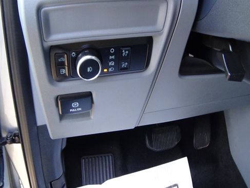 Used 2024 Ford F150 XLT w/ Mobile Office Package image 20