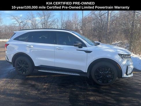 Certified 2022 Kia Sorento SX image 8