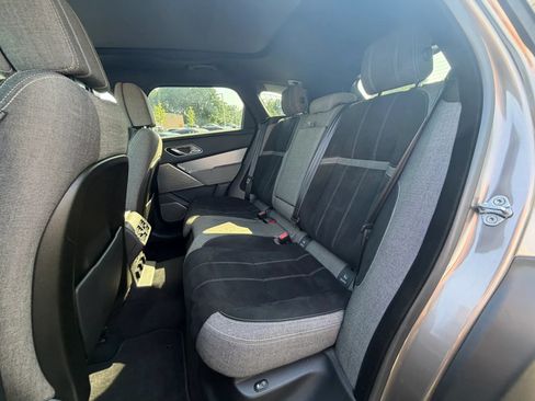 Used 2019 Land Rover Range Rover Velar R-Dynamic SE AWD/4WD image 20