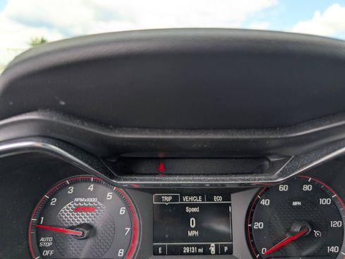 Used 2023 Chevrolet TrailBlazer RS w/ Convenience Package FWD image 13
