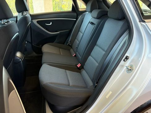 Used 2016 Hyundai Elantra GT image 20