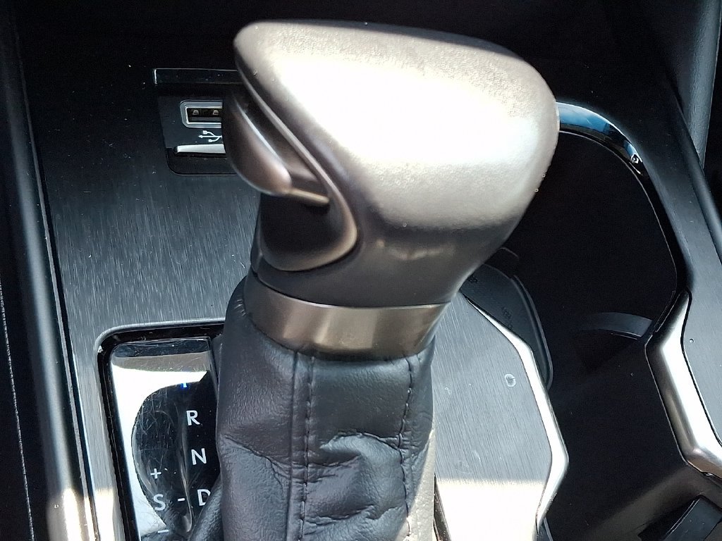 Used 2023 Lexus ES 250 w/ Premium Package AWD/4WD image 16