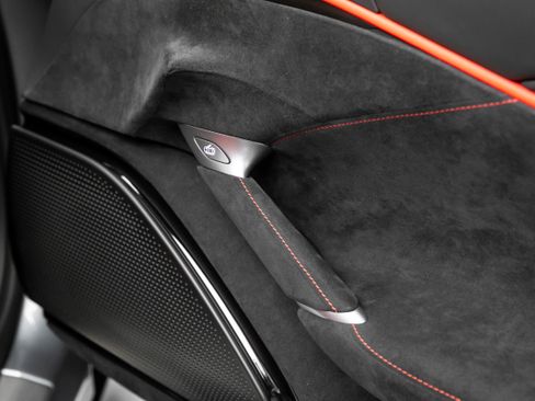 Certified 2024 Ferrari Roma image 28