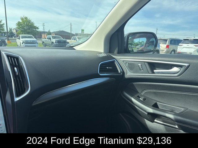Used 2024 Ford Edge Titanium AWD/4WD image 22