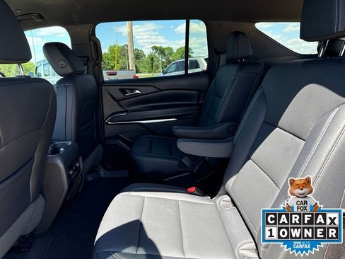 Used 2026 Chevrolet Traverse LT AWD/4WD image 10
