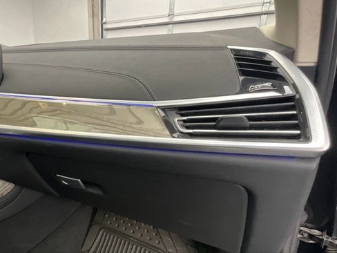 Used 2019 BMW X7 xDrive40i w/ Parking Assistance Package image 13