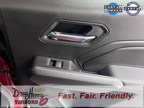 Used 2024 Chevrolet Colorado LT w/ LT Convenience Package II image 35