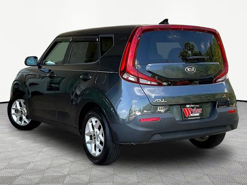 Used 2020 Kia Soul S FWD image 4