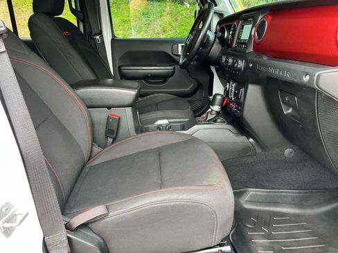 Used 2018 Jeep Wrangler Unlimited Rubicon AWD/4WD image 27