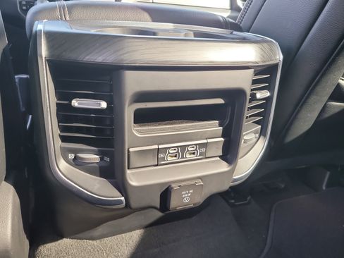Used 2023 RAM 1500 Laramie AWD/4WD image 14