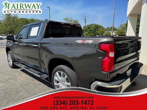 Used 2021 Chevrolet Silverado 1500 LTZ w/ LTZ Convenience Package II AWD/4WD image 44