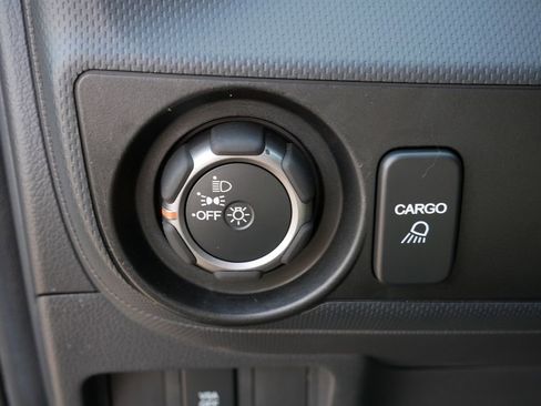 Used 2011 Honda Ridgeline RTS image 16