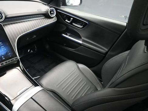 Used 2023 Mercedes-Benz C 300 Sedan image 11