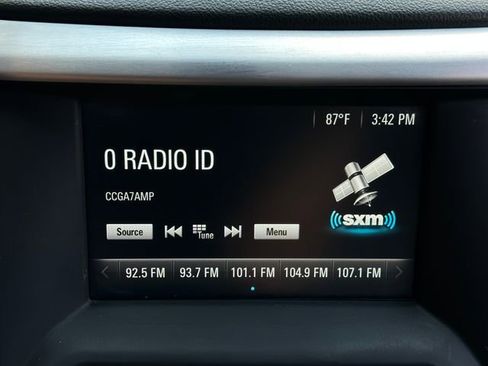 Used 2017 GMC Acadia SLE image 21