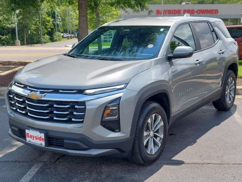 Used 2026 Chevrolet Equinox LT AWD/4WD image 7