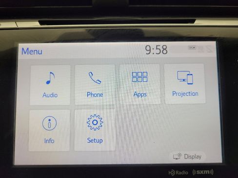 Used 2019 Toyota Camry XLE image 25