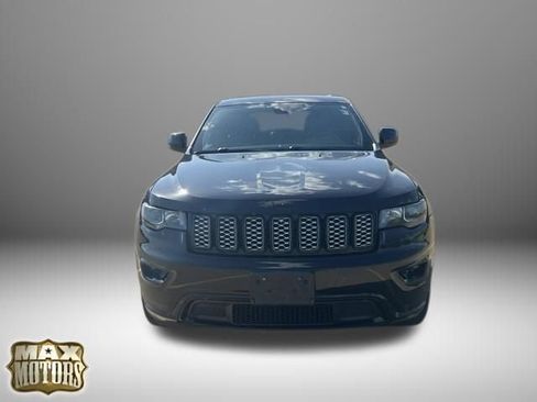 Used 2021 Jeep Grand Cherokee Laredo X AWD/4WD image 10