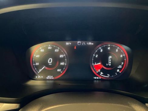 Used 2020 Volvo S60 T6 Momentum image 16