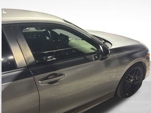 Used 2022 Honda Civic Sport image 4