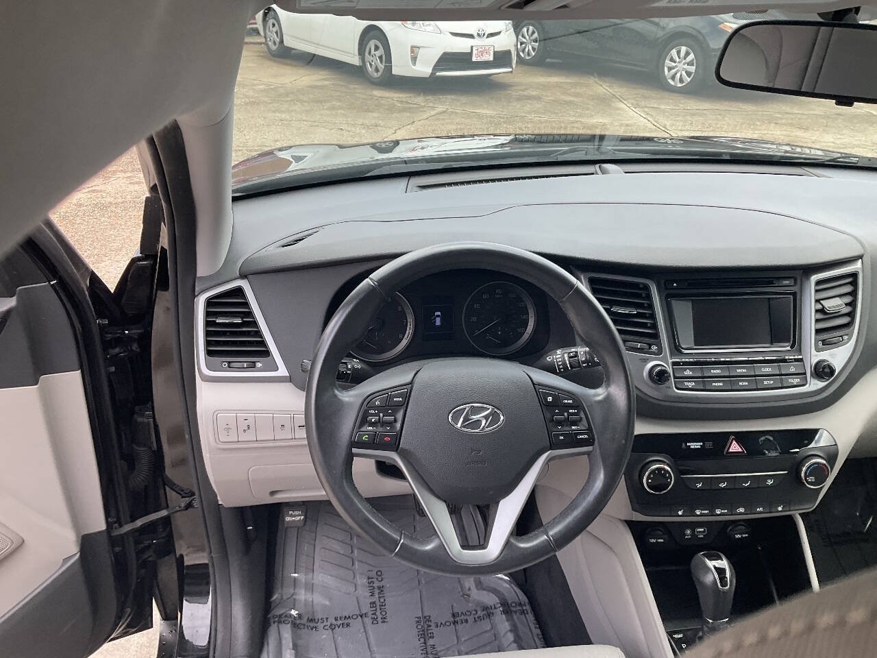 Used 2017 Hyundai Tucson Sport FWD image 13