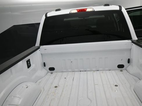 Used 2025 Ford F250 XLT w/ FX4 Off-Road Package image 19