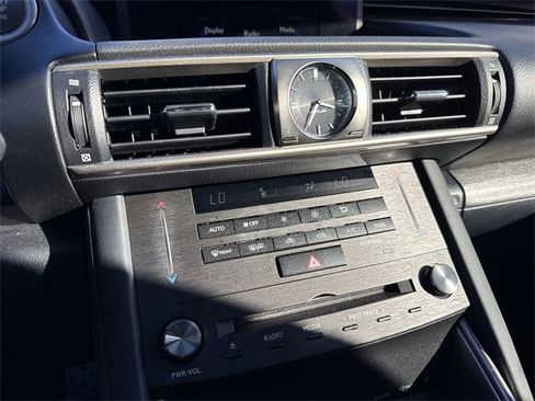 Used 2020 Lexus IS 300 F Sport image 19