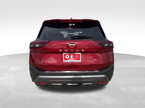 Used 2023 Nissan Rogue SL w/ SL Premium Package FWD image 7