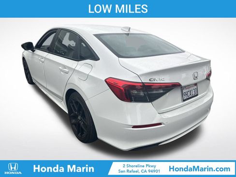 Used 2023 Honda Civic Sport image 6