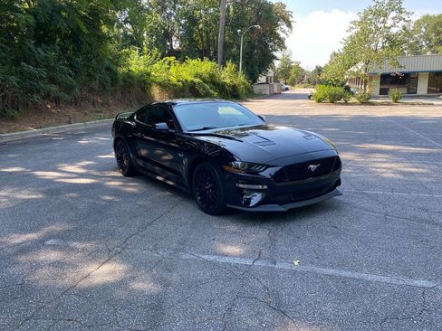 Used 2019 Ford Mustang GT w/ GT Performance Package RWD image 3