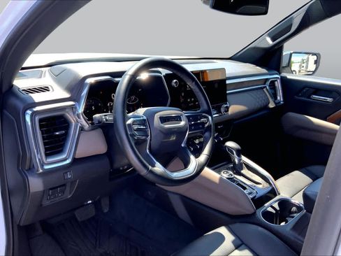 Used 2023 GMC Canyon Denali AWD/4WD image 17