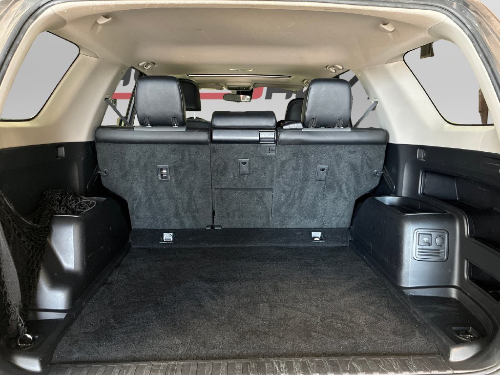 Used 2022 Toyota 4Runner SR5 Premium w/ Moonroof Package RWD image 19