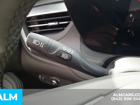 Used 2024 Buick Encore GX Sport Touring image 34