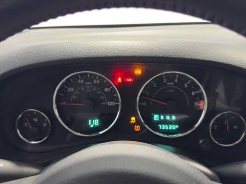 Used 2018 Jeep Wrangler Sport AWD/4WD image 24