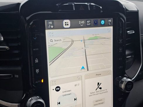 Used 2023 RAM 3500 Laramie w/ Night Edition image 32